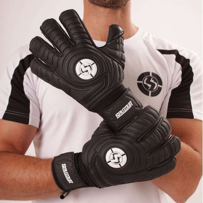 Saviour Classic V1 Goalkeeper Gloves