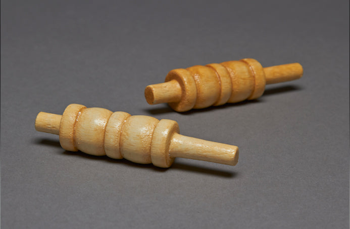 Readers Spring Return Cricket Stumps