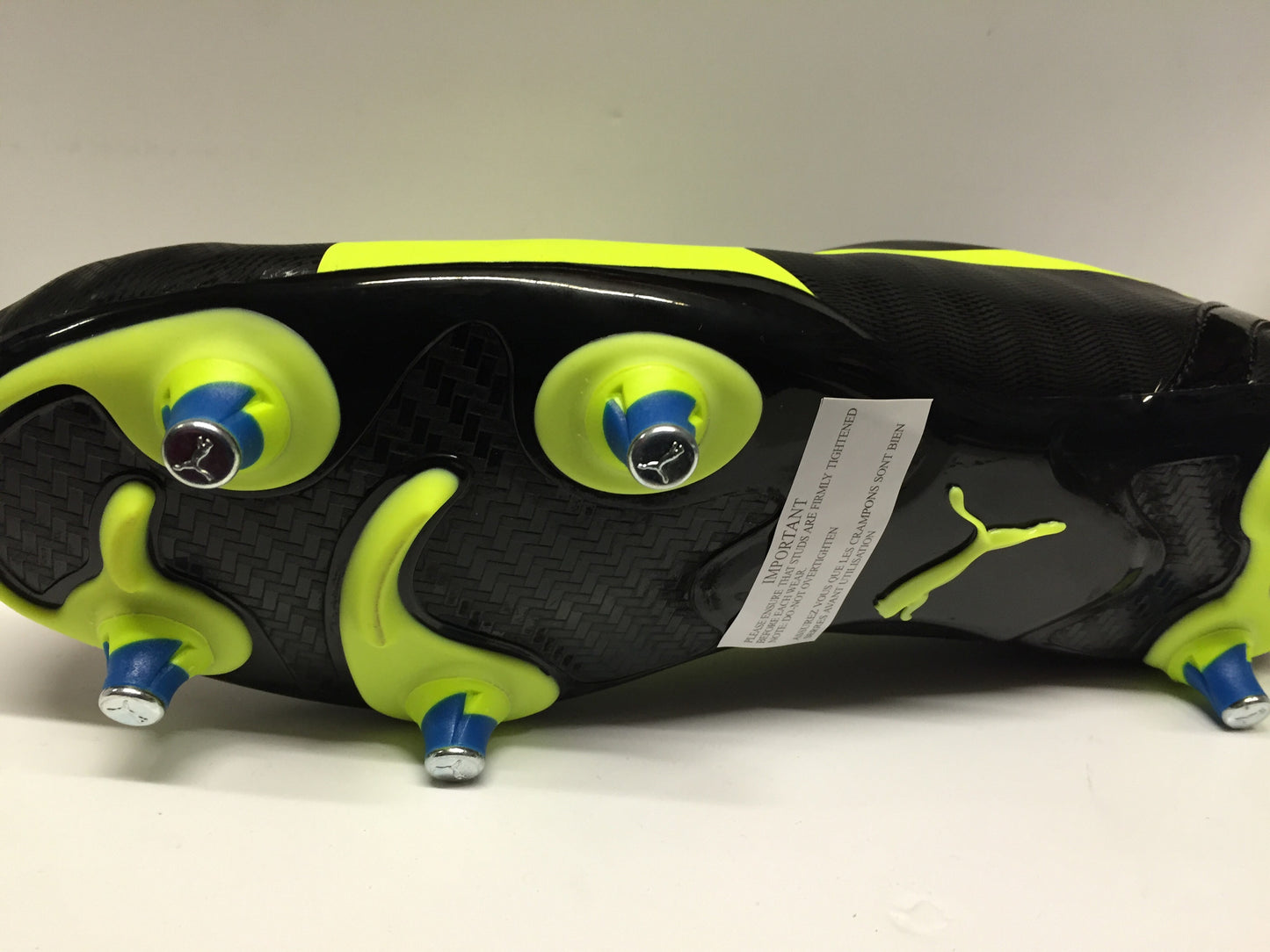 CLEARANCE- Puma Evospeed 5.2 Sg football boot