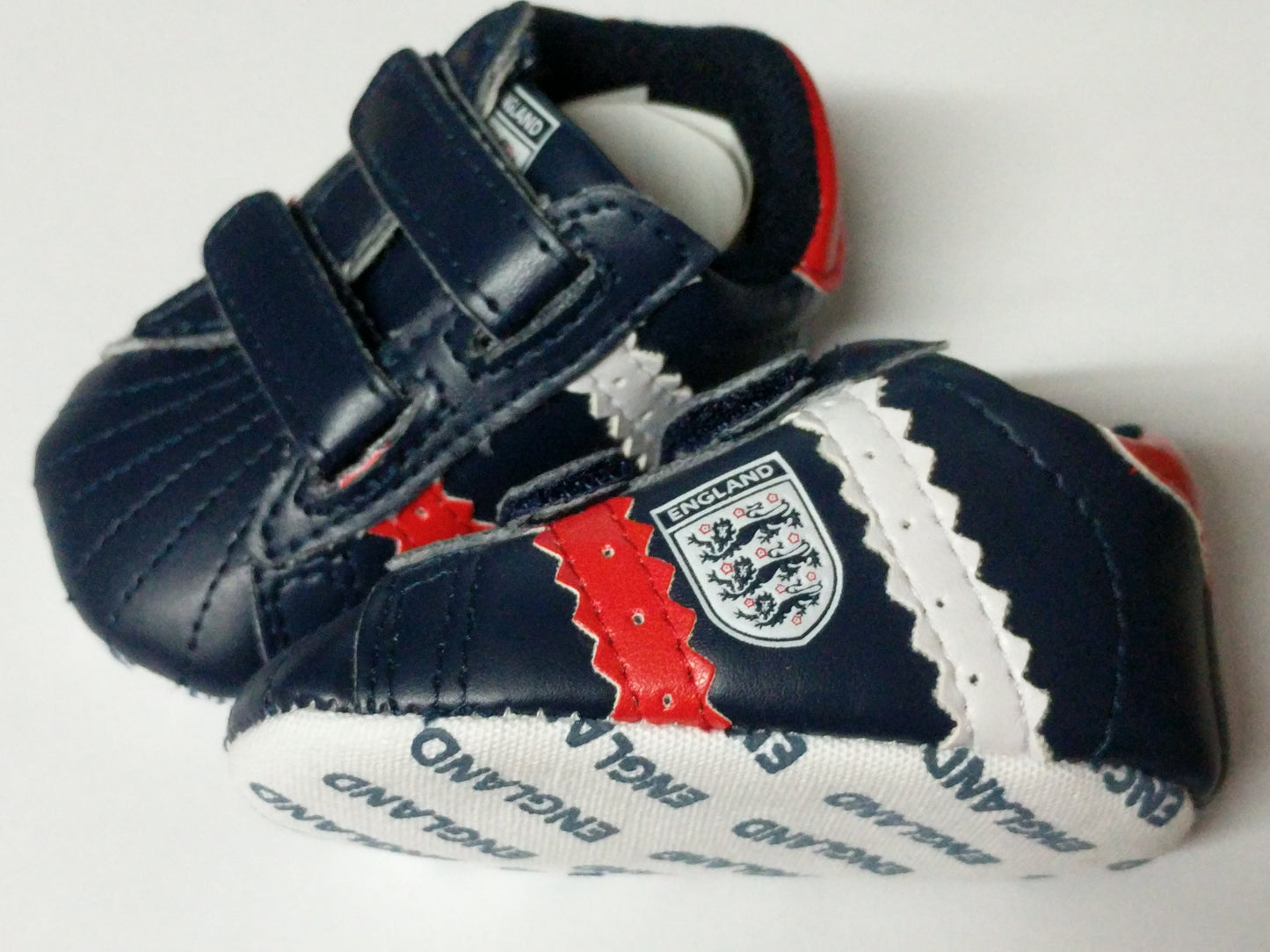 Baby Shoe (girls and boys) The F.A. Official Licensed