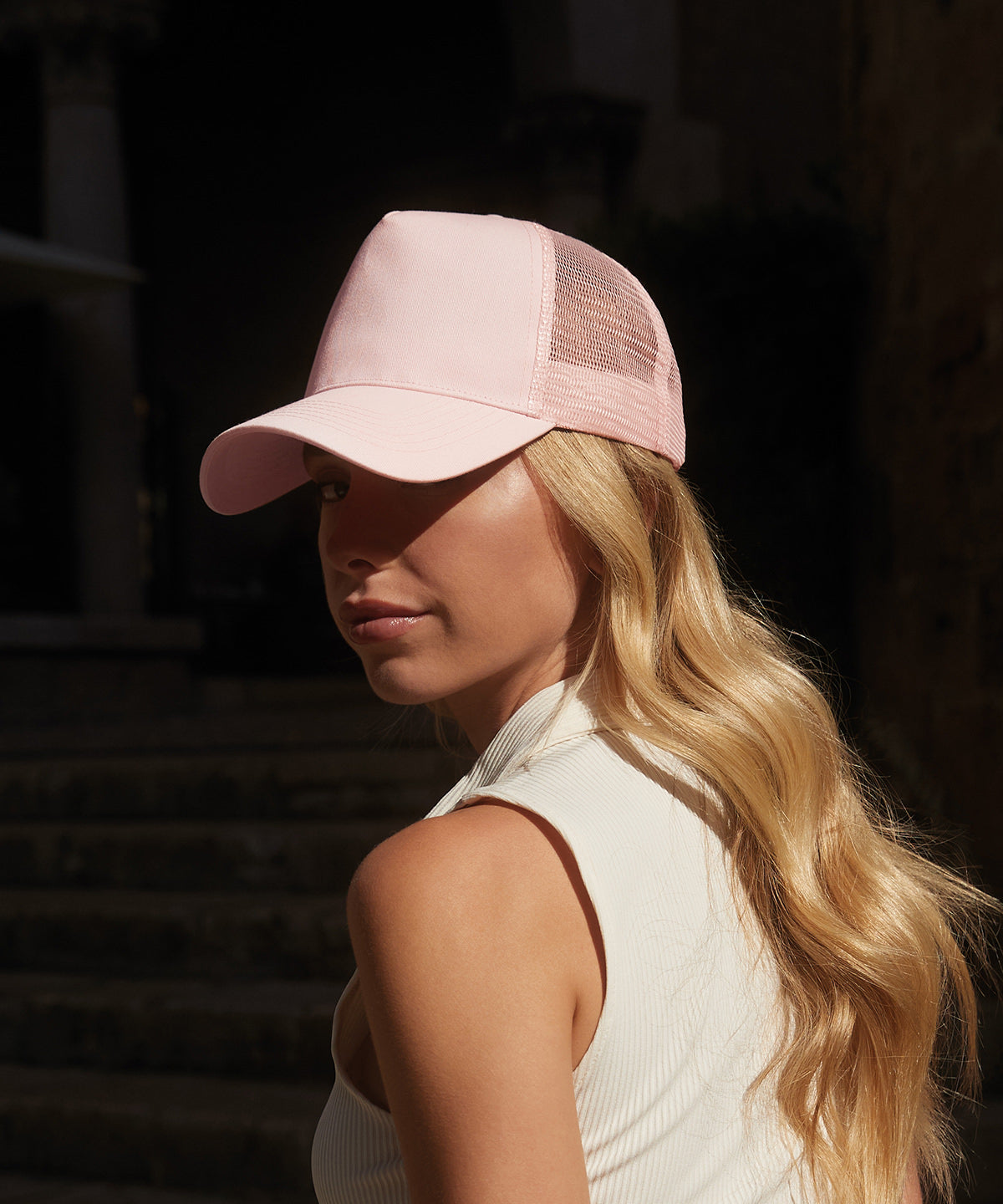 BC640 Snapback trucker