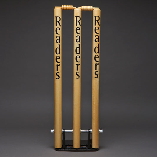 Readers Spring Return Cricket Stumps