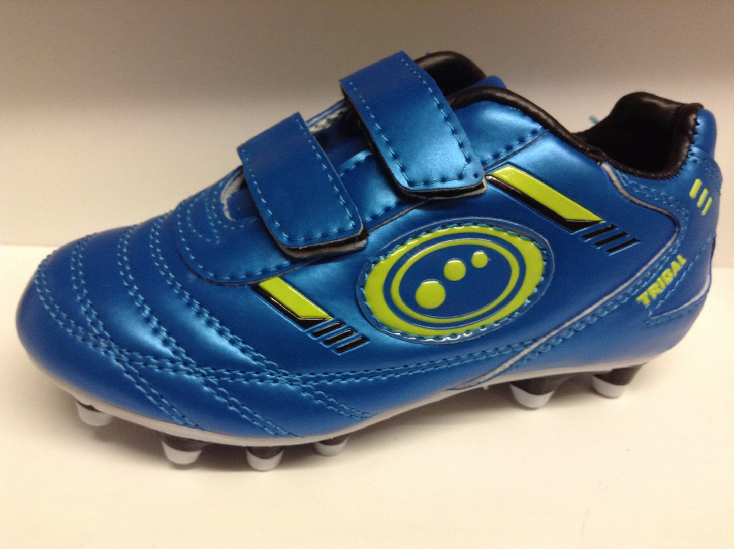 Optimum Tribal junior football boots - velcro, moulded stud - blue/green