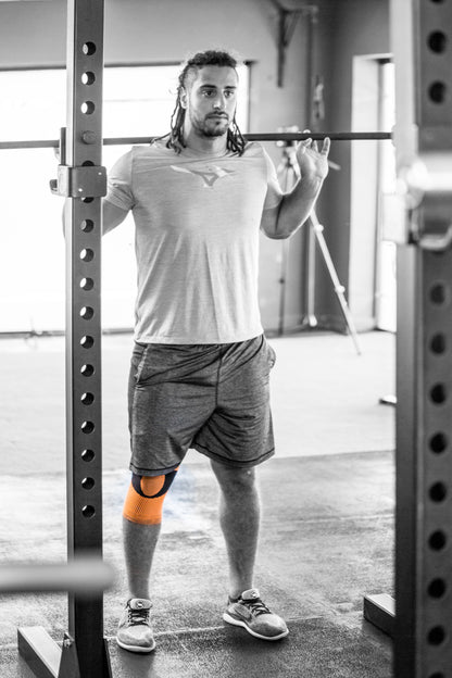 BEARHUG KNEE COMPRESSION SUPPORT SLEEVE FOR ARTHRITIC RELIEF & GENERAL PAIN RECOVERY - BAMBOO