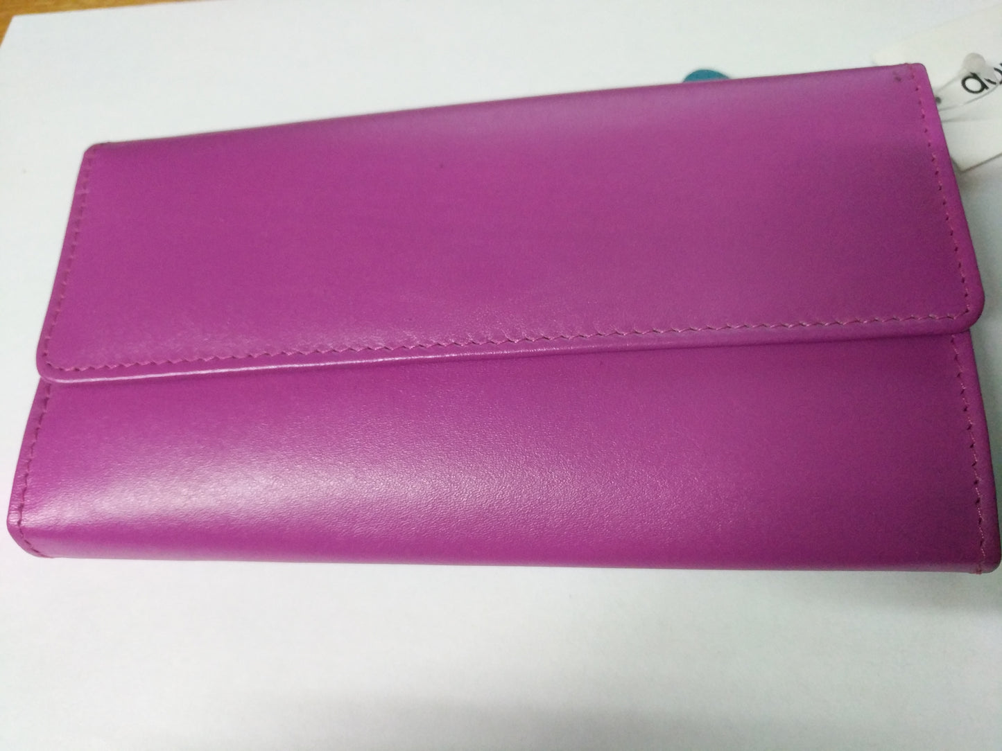 Dominique soft leather purse holds 13 credit cards! various colours