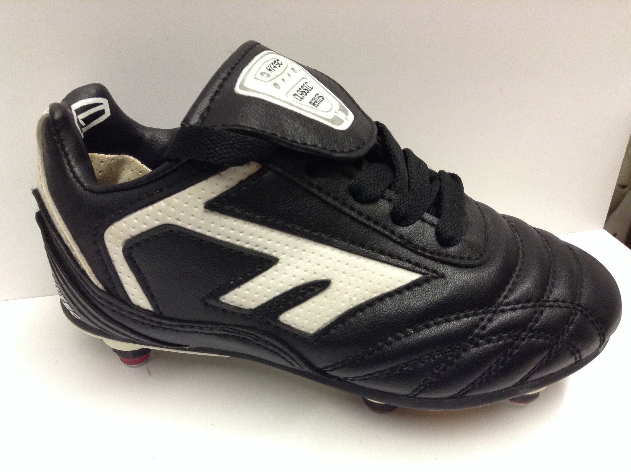 Hi tec hot sale football boots