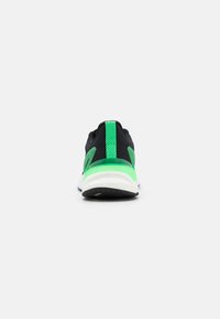 Adidas Response 2.0 Running Boost PRIMEGREEN Trainers- Neutral running shoes
